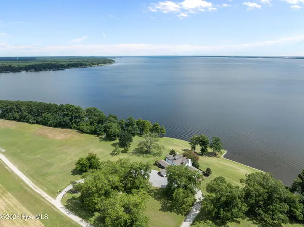 $17,500,000 | 5624 Archbell Road, Bath, NC 27808