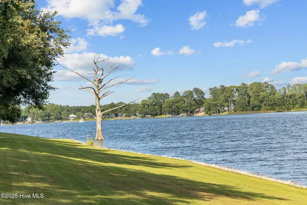 $17,500,000 | 5624 Archbell Road, Bath, NC 27808