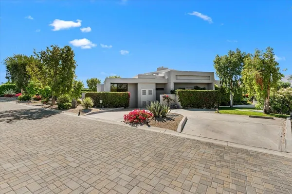 $1,585,000 | 71096 Colorado Court, Rancho Mirage, CA 92270