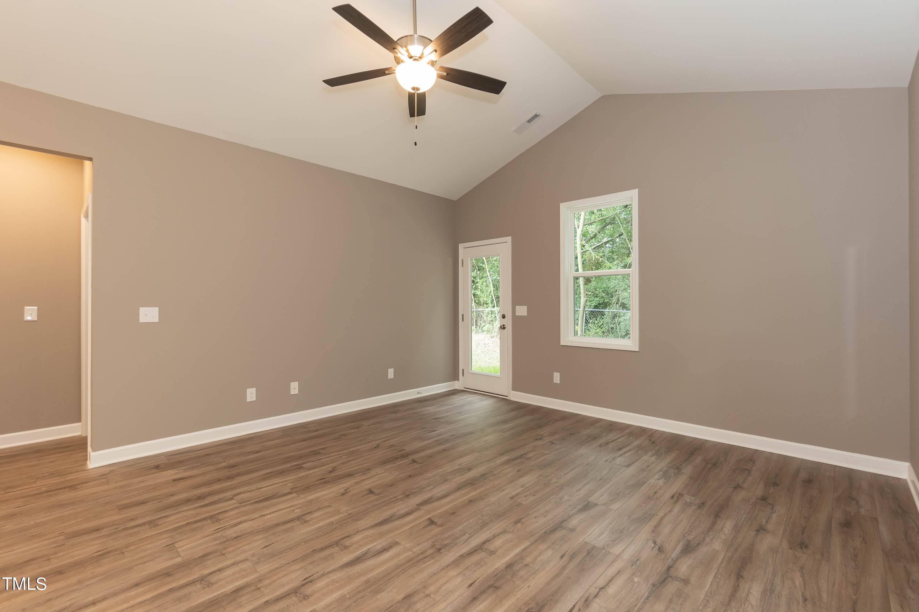 809 East Edgerton Street Dunn, NC 28334 - Photo 12 of 18 Living 01