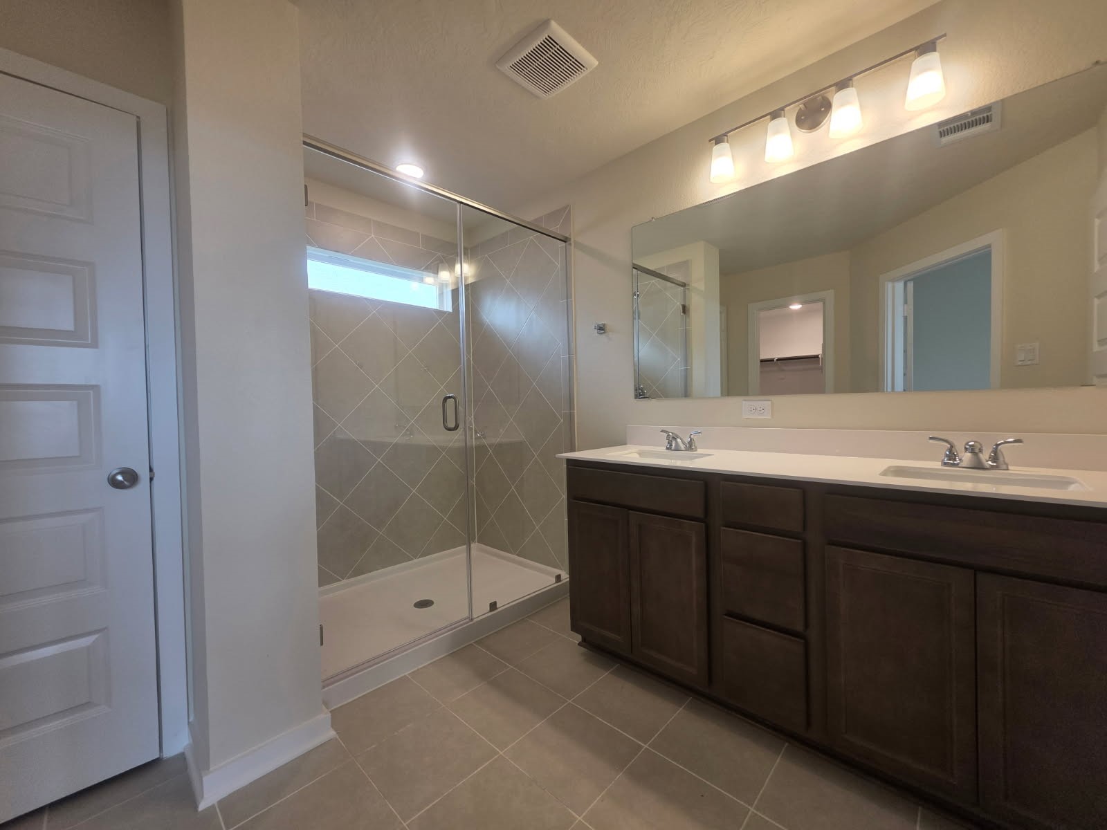 1499 Lk Rdg Drive Brenham, TX 77833 - Photo 11 of 18 Gallery Image 11