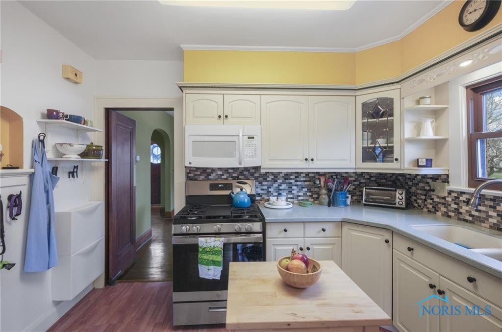 3009 Goddard Road Toledo, OH 43606 - Photo 16 of 44 Gallery Image 16