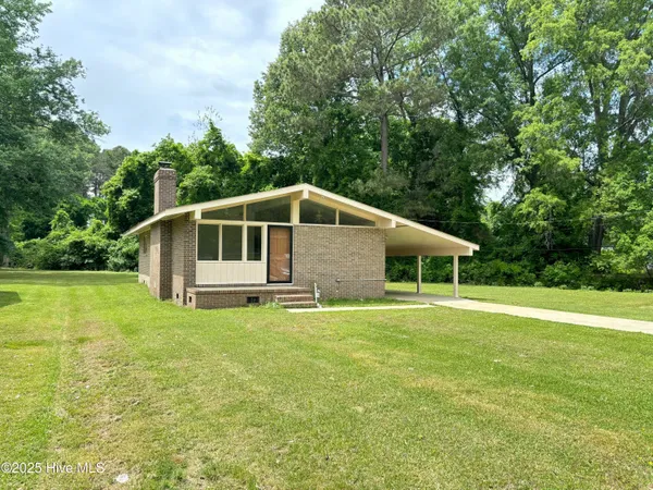 $135,000 | 115 Cherry Street, Woodland, NC 27897