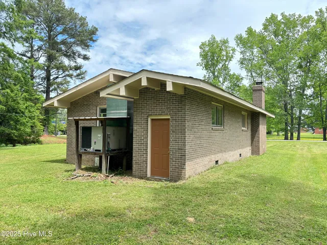 $135,000 | 115 Cherry Street, Woodland, NC 27897