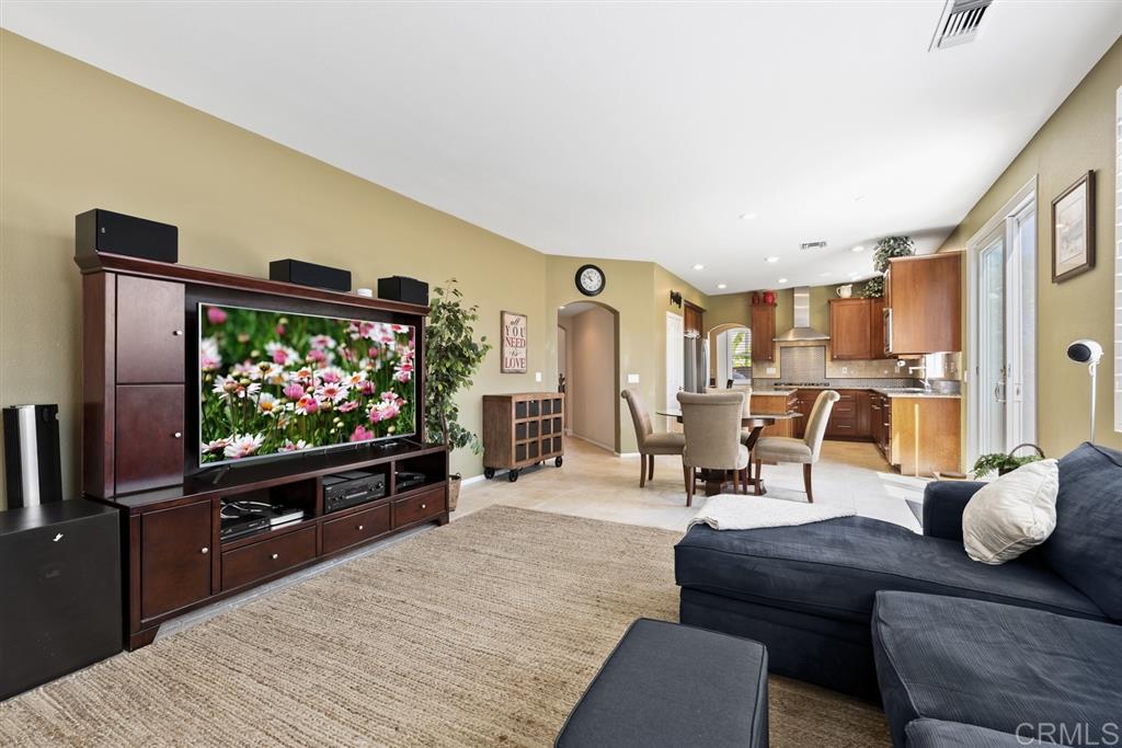 2313 Masters Road Carlsbad, CA 92008 - Photo 11 of 25 Gallery Image 11
