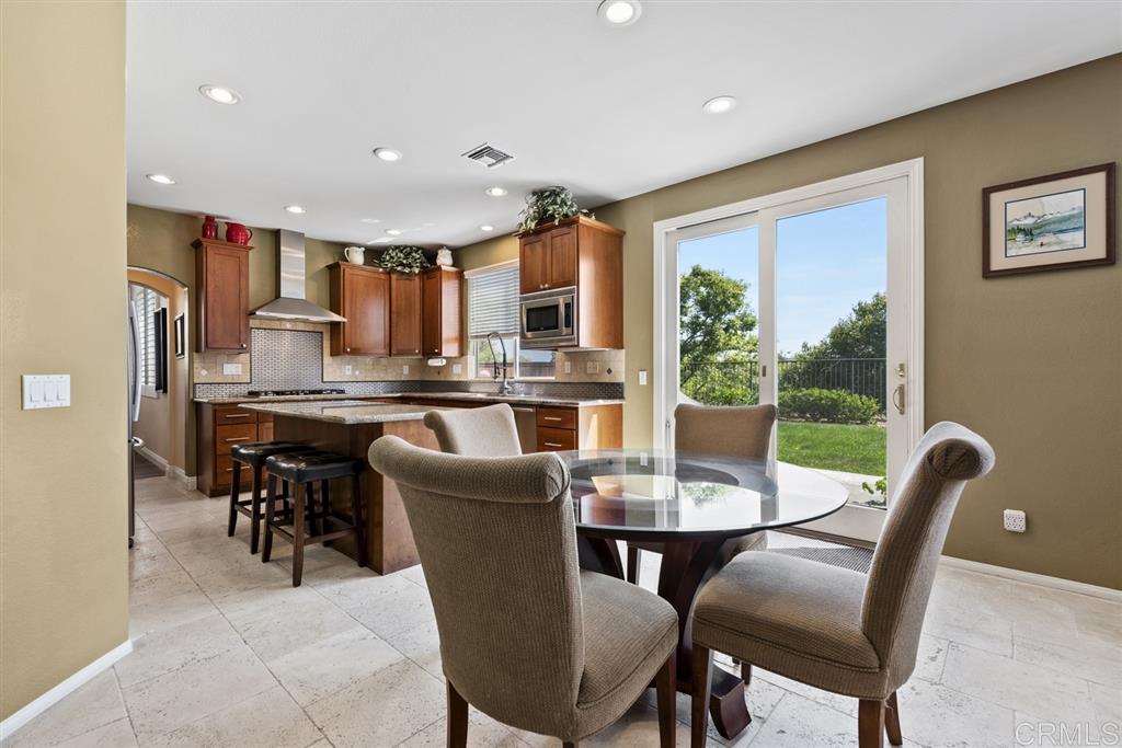 2313 Masters Road Carlsbad, CA 92008 - Photo 12 of 25 Gallery Image 12