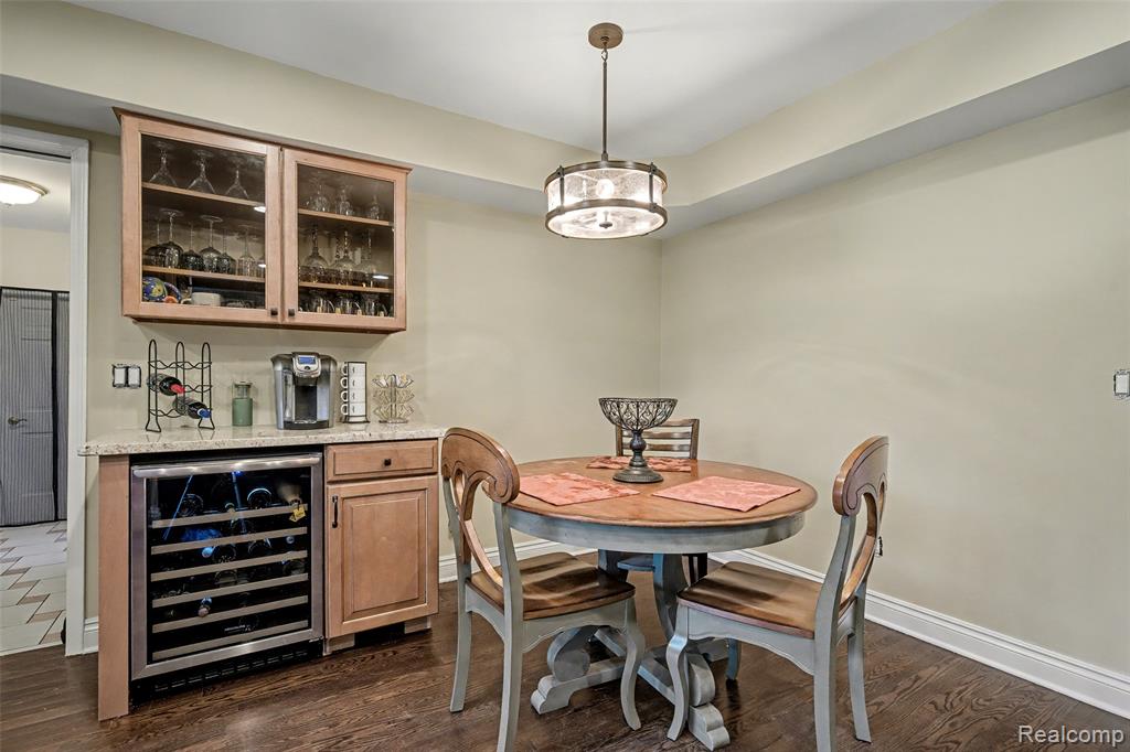 6940 Wing Lake Road Bloomfield Hills, MI 48301 - Photo 12 of 36 Gallery Image 12
