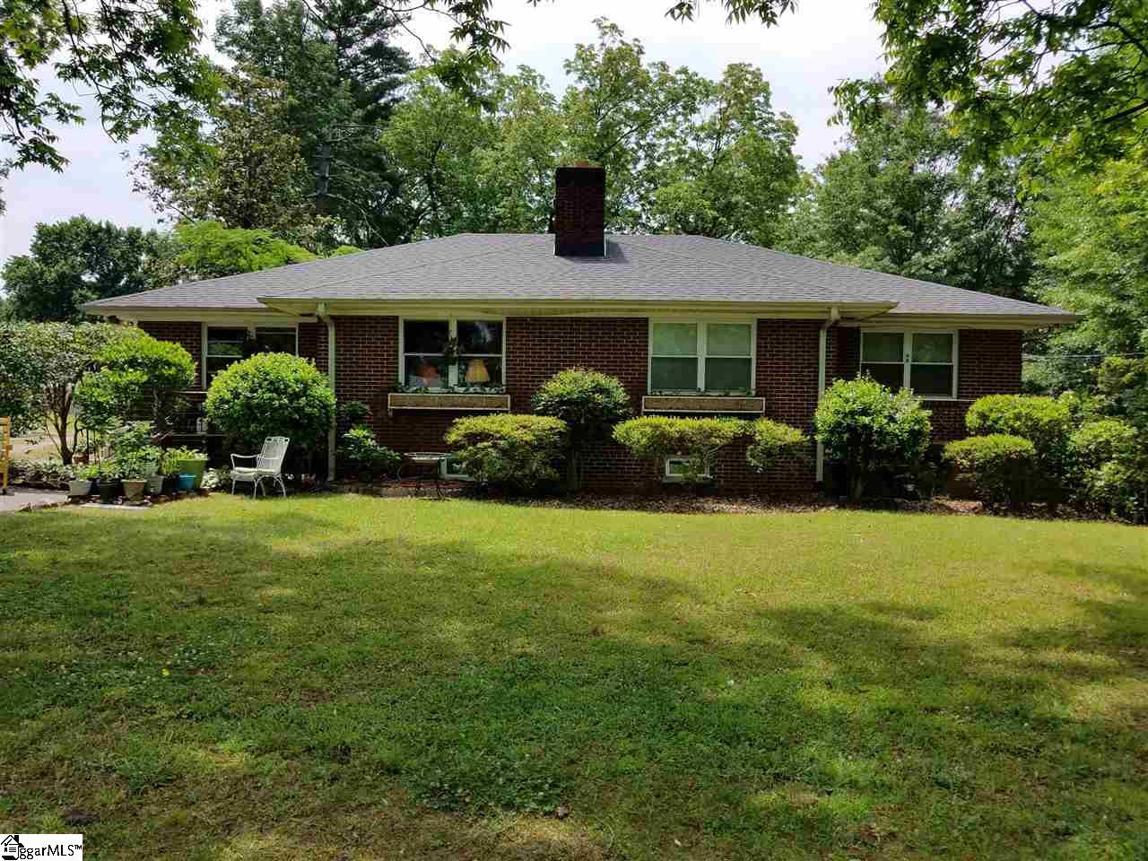 6 Crescent Ridge Drive Greenville, SC 29615 - Photo 1 of 11 Gallery Image 1