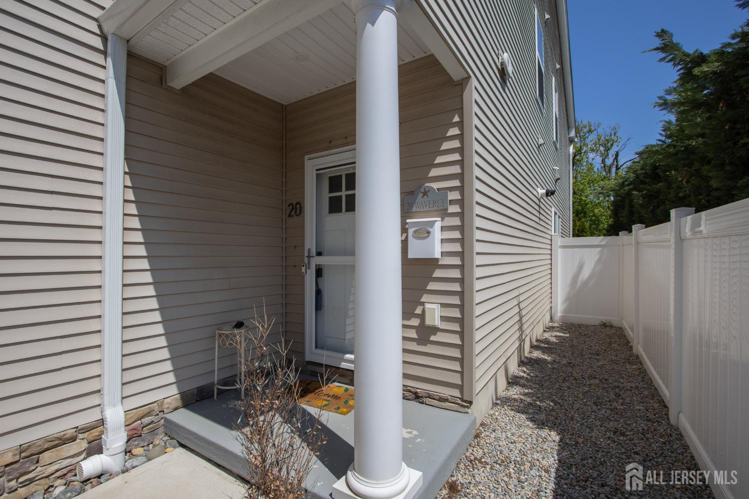 20 Waverly Street Keyport, NJ 07735 - Photo 20 of 28