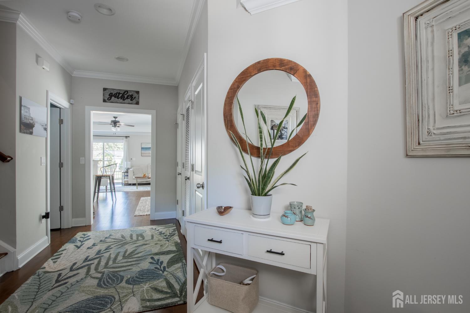 20 Waverly Street Keyport, NJ 07735 - Photo 2 of 28