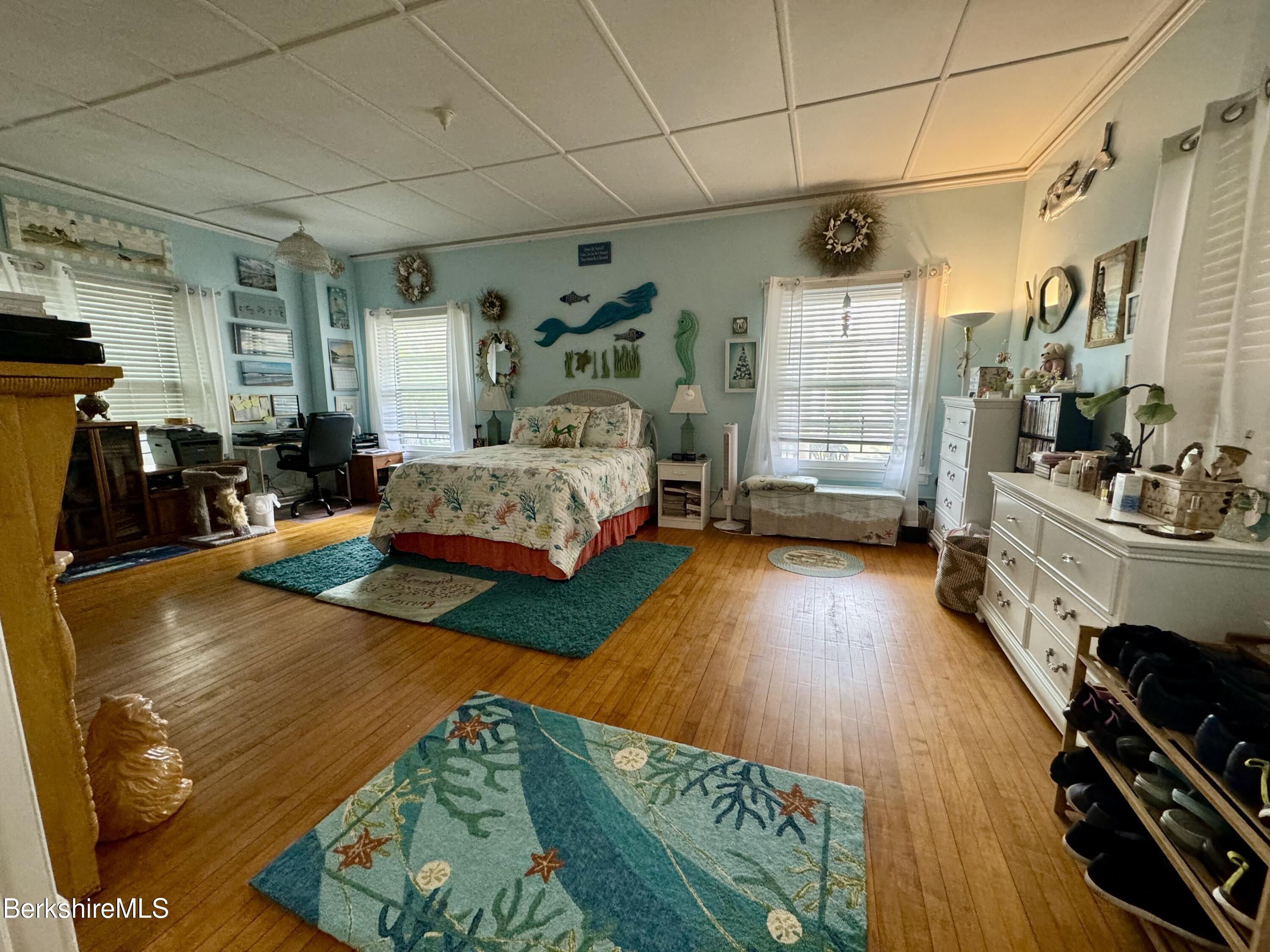 Main unit 1st floor bedroom