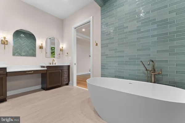 $1,483,300 | 4 F Windemeer Lane, Amissville, VA 20106