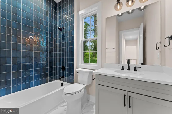 $1,483,300 | 4 F Windemeer Lane, Amissville, VA 20106