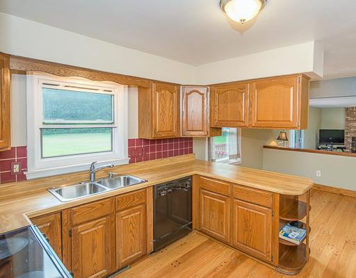 12477 Tuttle Hill Road Willis, MI 48191 - Photo 3 of 28 Photo 3
