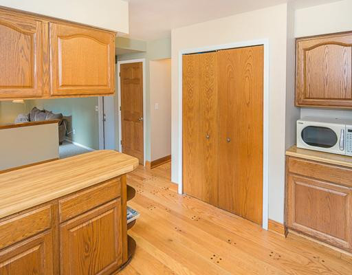 12477 Tuttle Hill Road Willis, MI 48191 - Photo 5 of 28 Photo 5