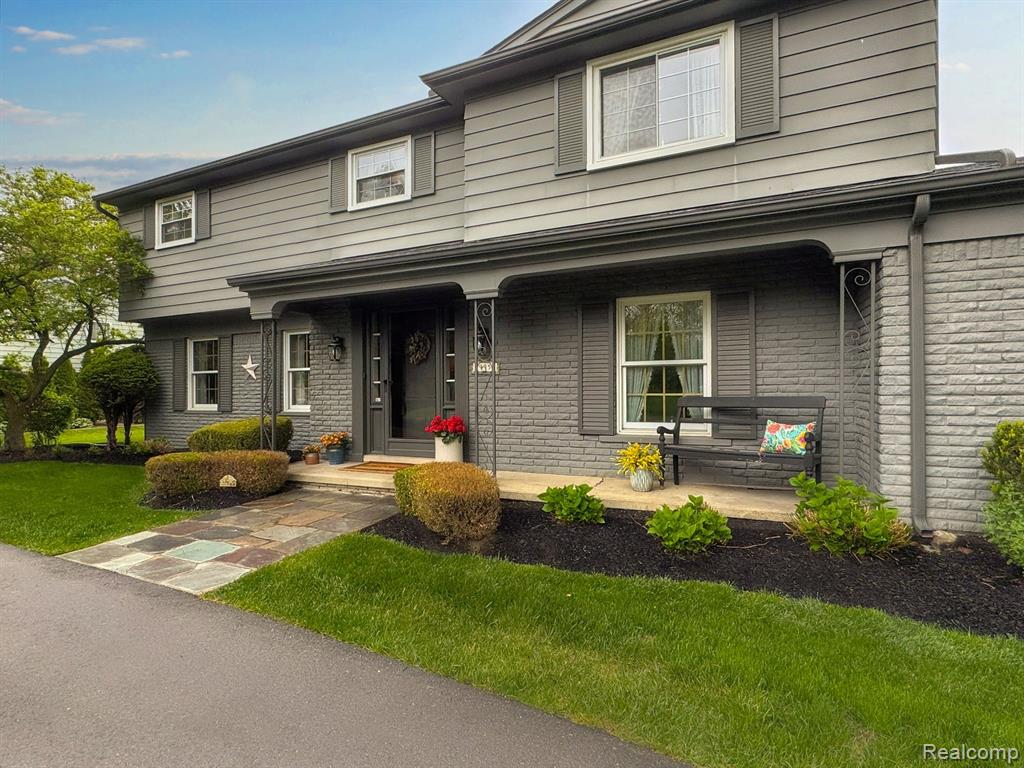 29958 Barwell Road Farmington Hills, MI 48334 - Photo 6 of 48