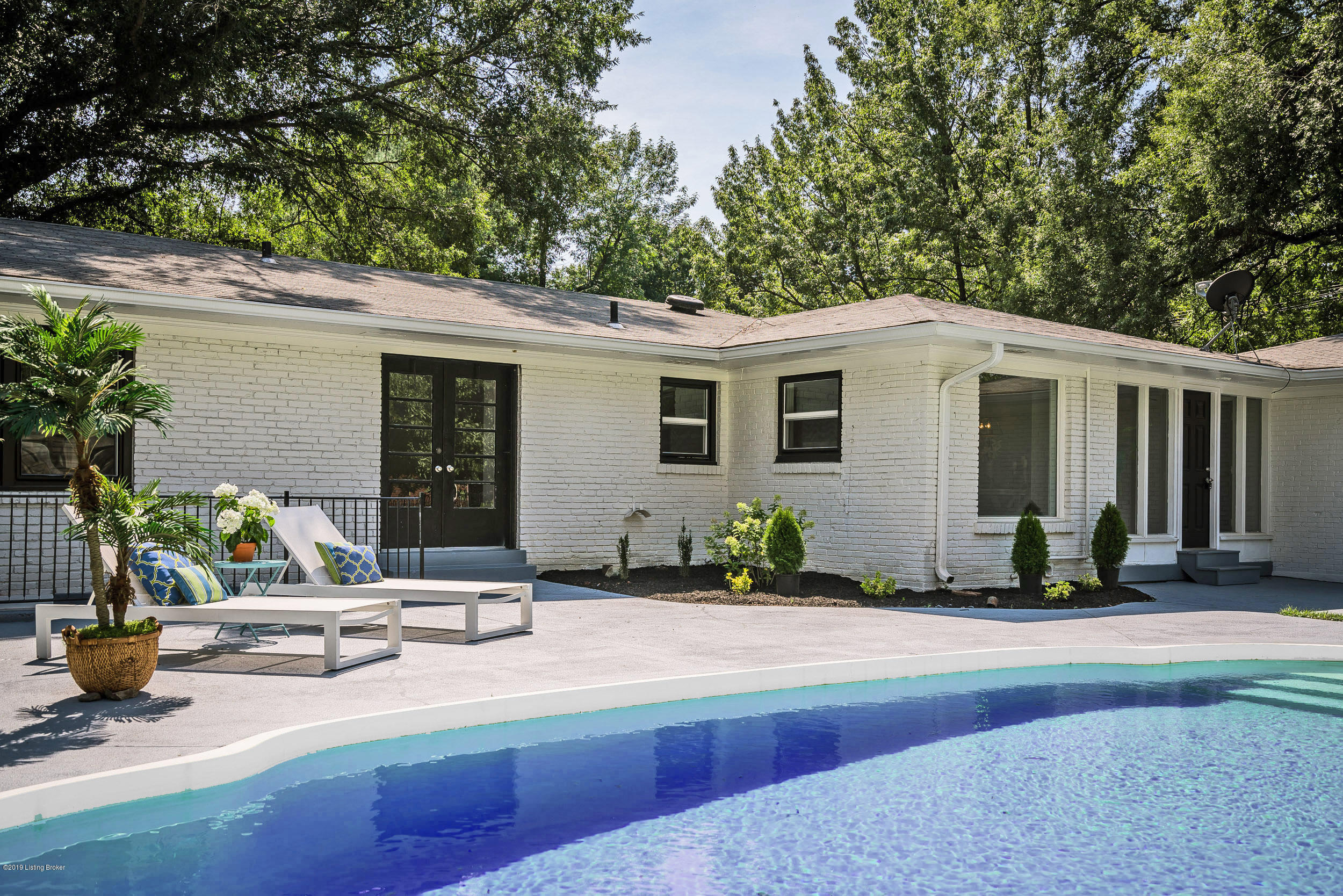 200 Smithfield Road Louisville, KY 40207 - Photo 51 of 56 200 Smithfields Road-00