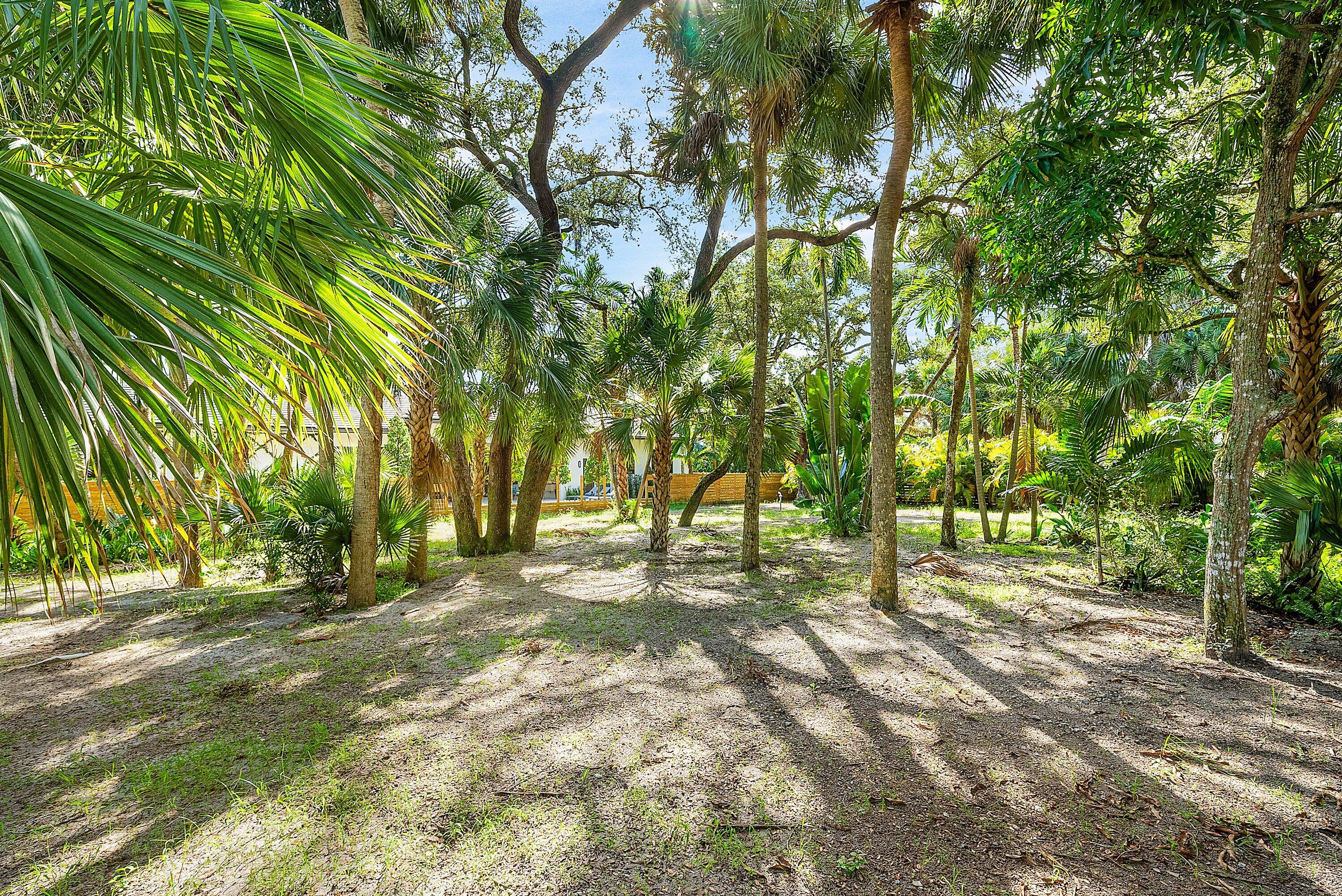 819 Southwest 18th Street Boca Raton, FL 33486 - Photo 1 of 10 064-1791Southwest8thAvenue-BocaRaton-FL-