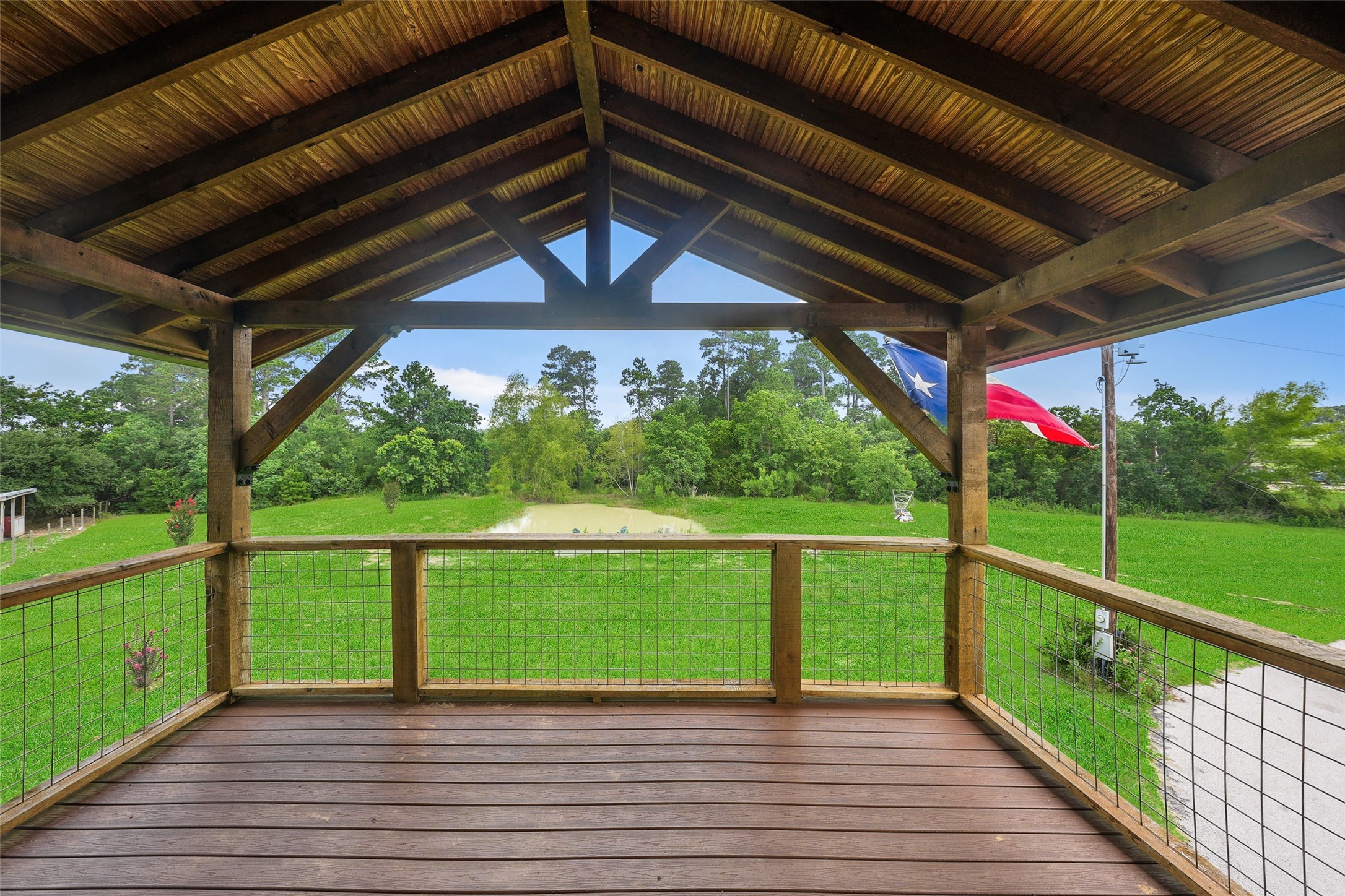 26534 Mitchell Road Hempstead, TX 77445 - Photo 35 of 45 a view of a deck with a big yard