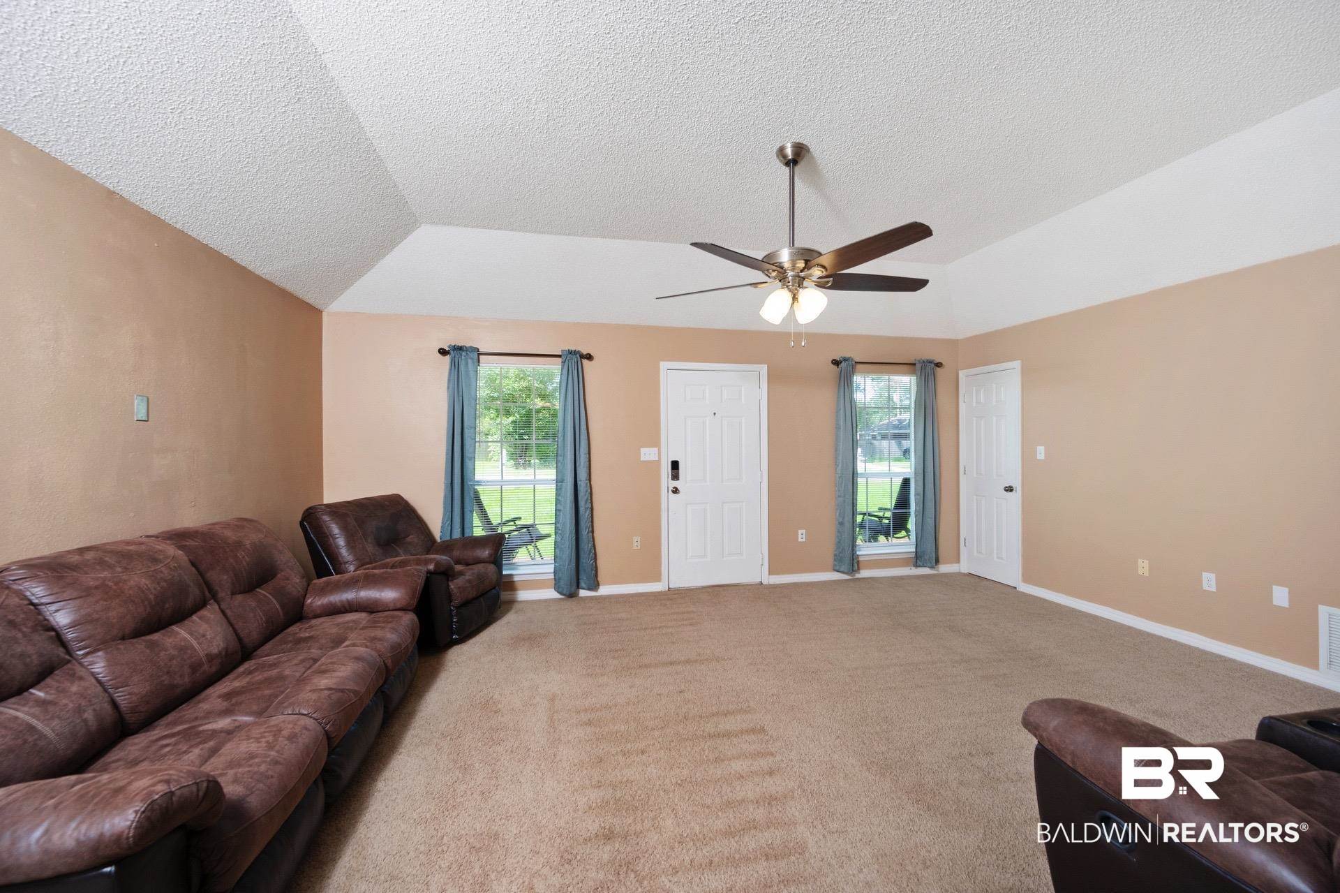 18874 Mahan Loop Robertsdale, AL 36567 - Photo 5 of 25