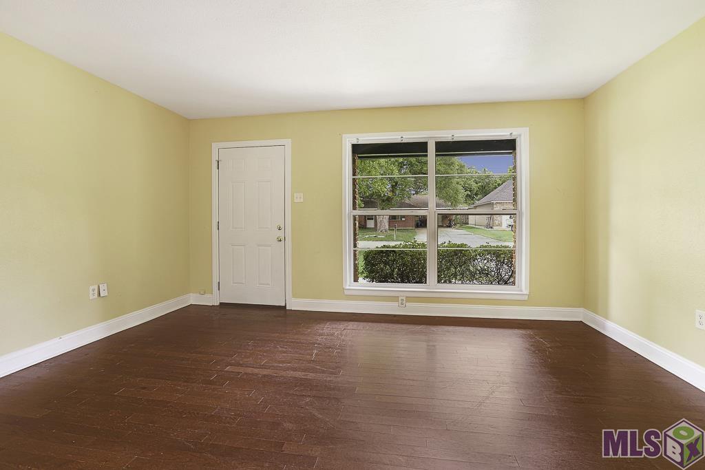 4240 Bea Drive Baton Rouge, LA 70809 - Photo 4 of 21