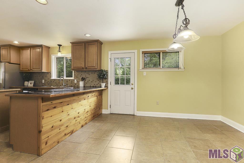 4240 Bea Drive Baton Rouge, LA 70809 - Photo 7 of 21