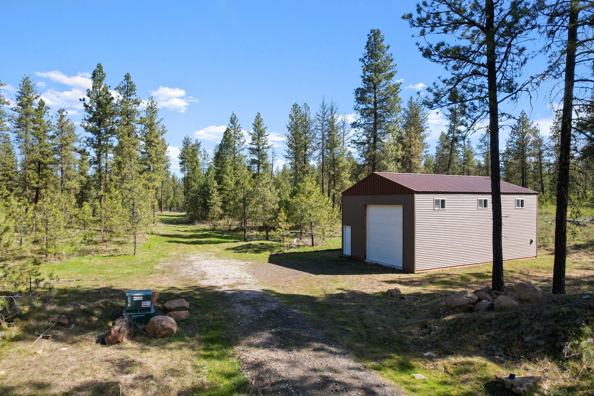 5306 West Curtis Road Cheney, WA 99004 - Photo 3 of 29