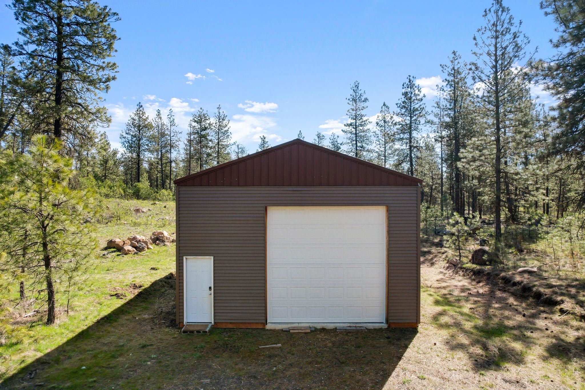 5306 West Curtis Road Cheney, WA 99004 - Photo 4 of 29