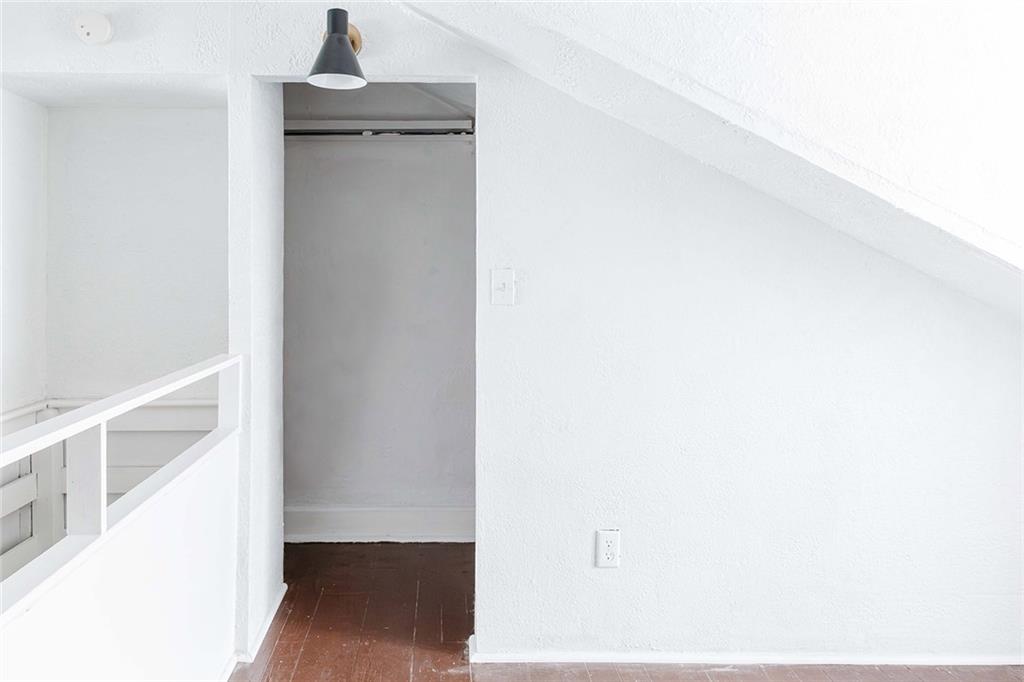 5224 Carnegie Street Pittsburgh, PA 15201 - Photo 30 of 32