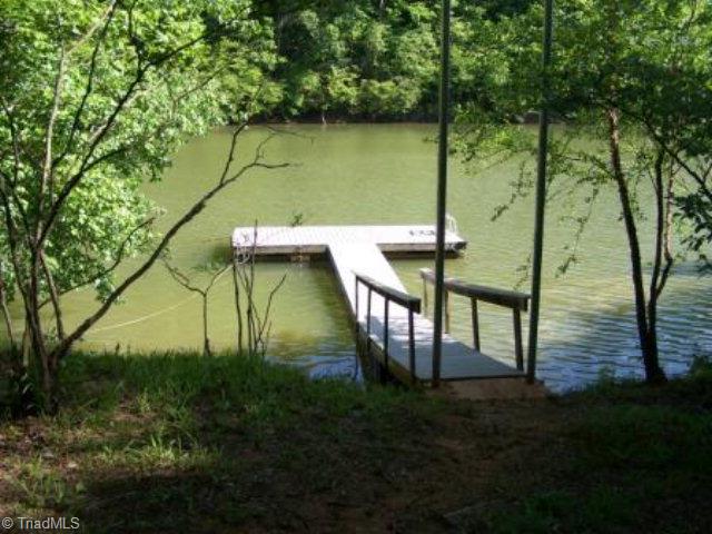 4 Edmiston Road Boomer, NC 28606 - Photo 1 of 7 Main View