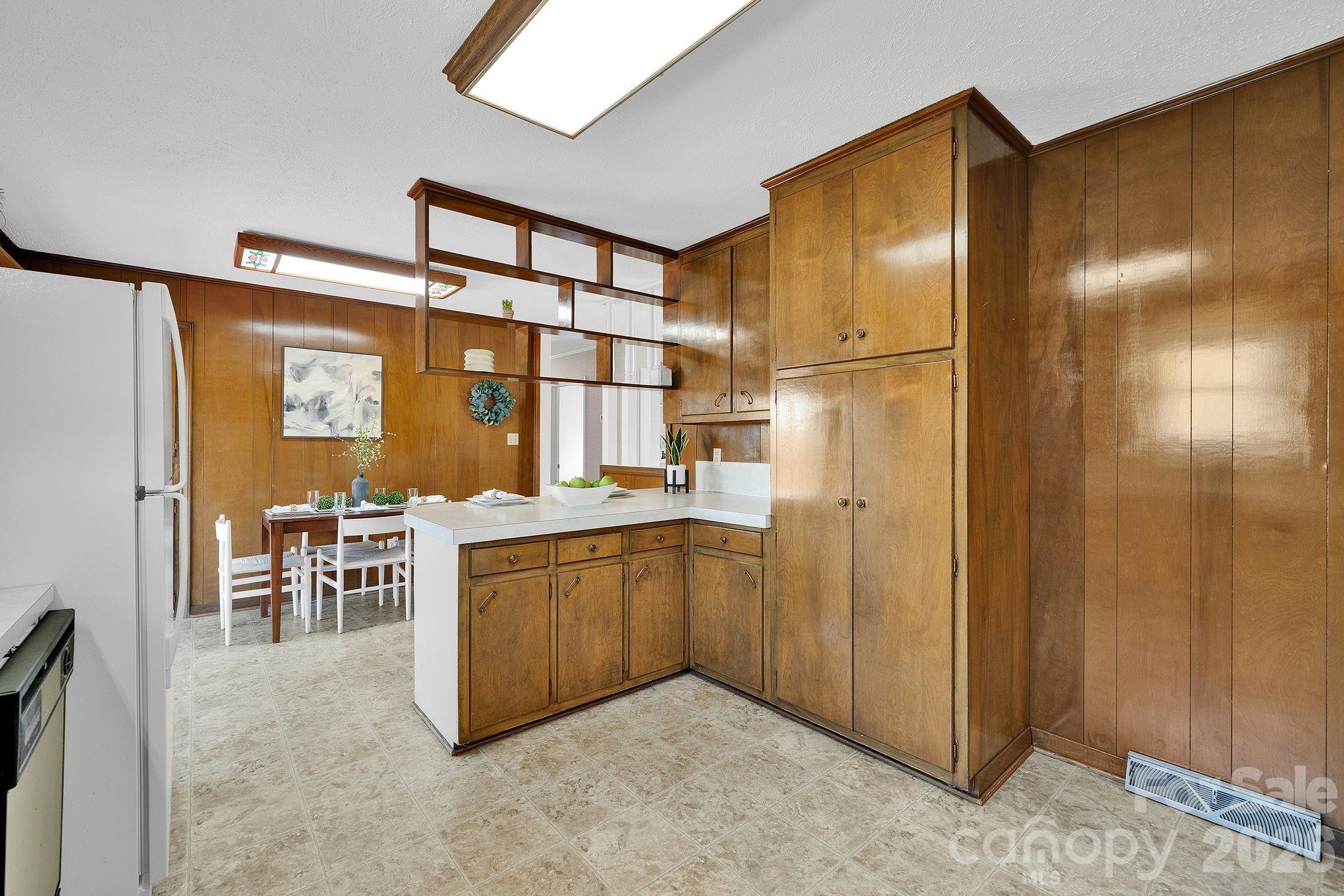 1411 East Maiden Road Maiden, NC 28650 - Photo 14 of 44