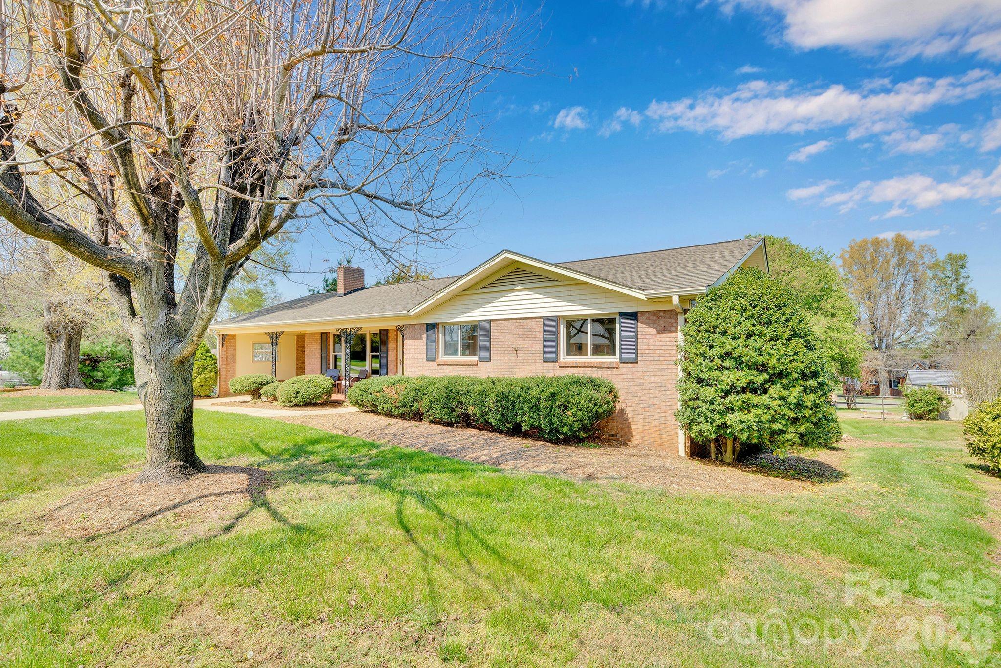 1411 East Maiden Road Maiden, NC 28650 - Photo 3 of 44