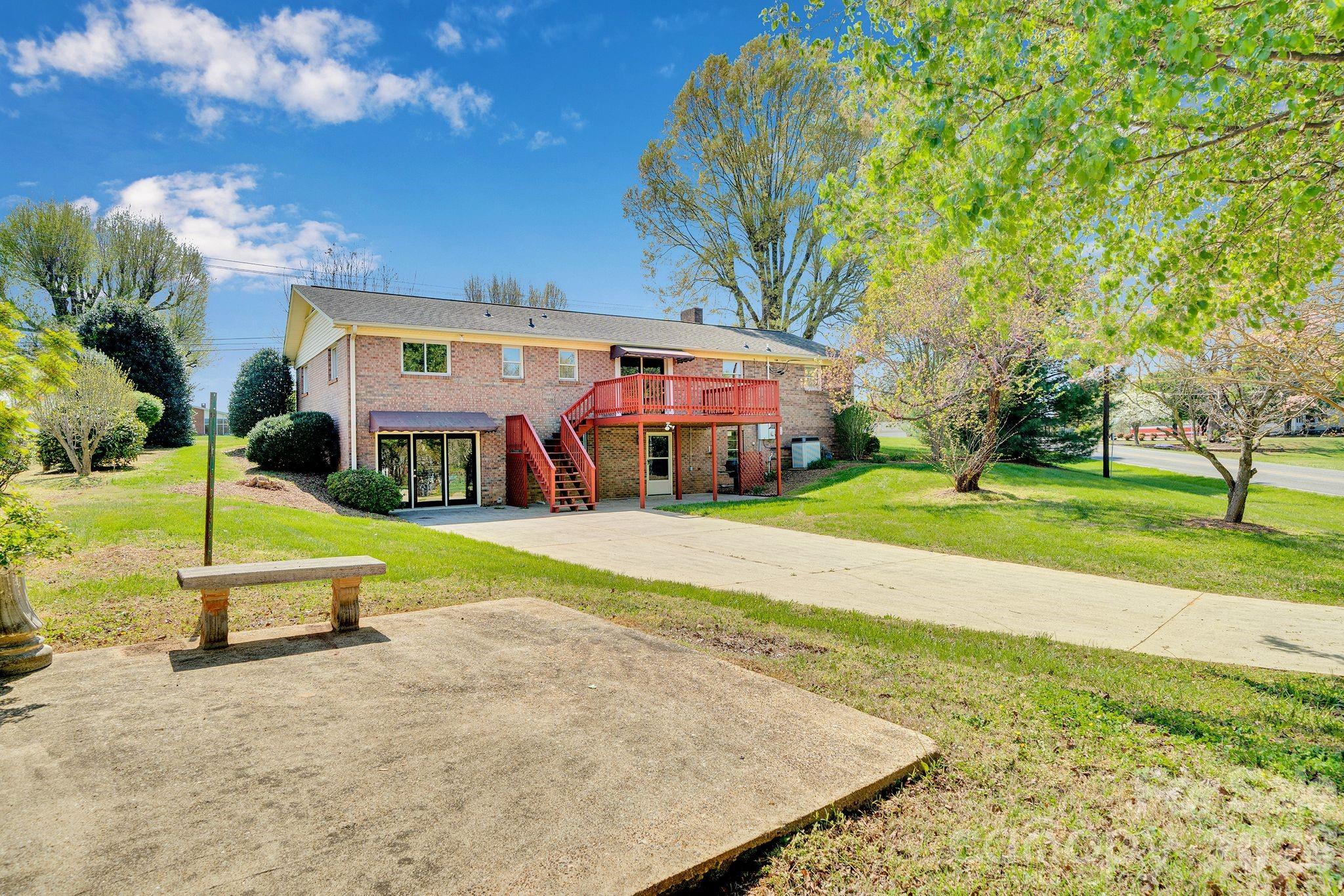 1411 East Maiden Road Maiden, NC 28650 - Photo 40 of 44