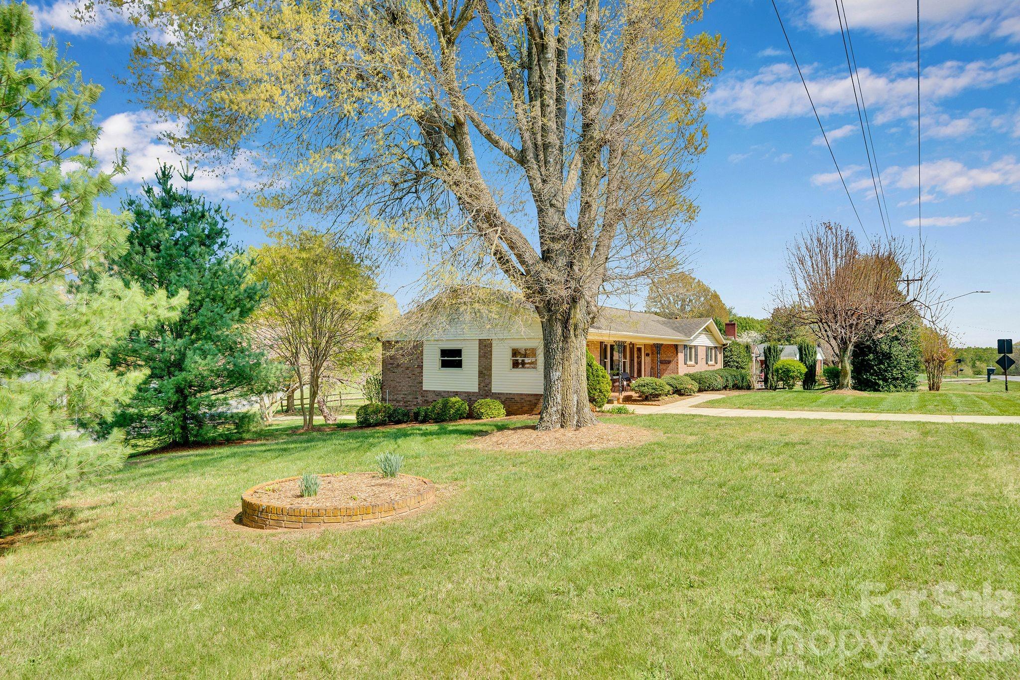 1411 East Maiden Road Maiden, NC 28650 - Photo 43 of 44