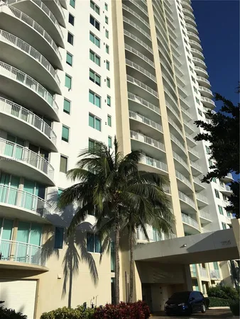 $3,200 | 1755 East Hallandale Beach Boulevard, Unit 406E, Hallandale Beach, FL 33009