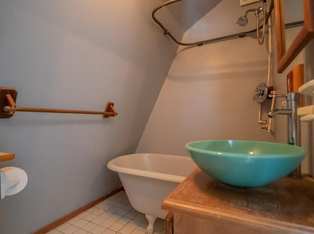 335 East Tratebas Road Chesterton, IN 46304 - Photo 17 of 24 642x480