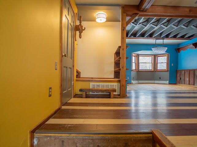 335 East Tratebas Road Chesterton, IN 46304 - Photo 2 of 24 642x480