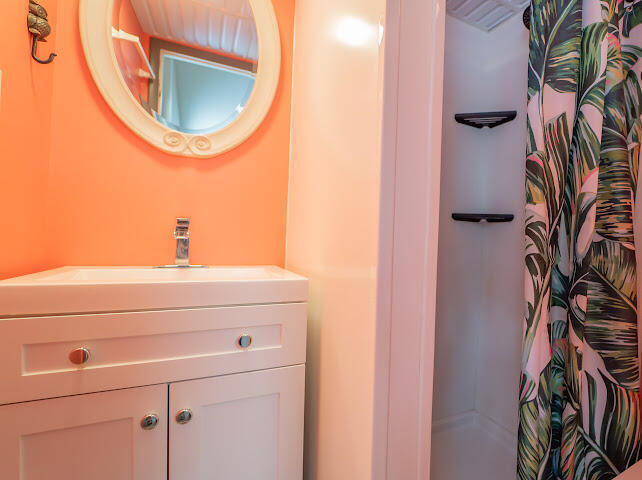 335 East Tratebas Road Chesterton, IN 46304 - Photo 10 of 24 642x480