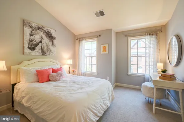 $795,500 | 47816 Scotsborough Square, Sterling, VA 20165