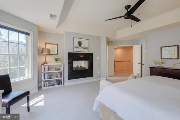 $795,500 | 47816 Scotsborough Square, Sterling, VA 20165