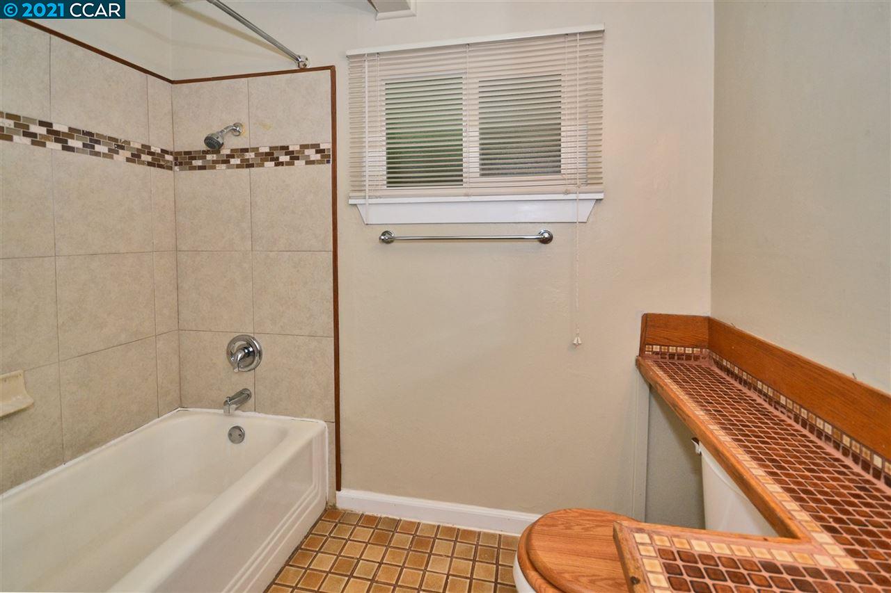 928 Janet Lane Lafayette, CA 94549 - Photo 19 of 35 a bathroom with a tub and a shower