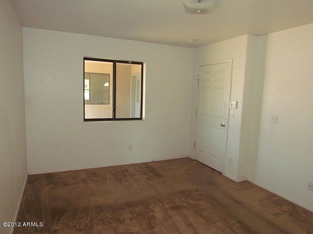 4409 West Coronado Road Phoenix, AZ 85035 - Photo 24 of 40 023-333230 - master bedroom (3)