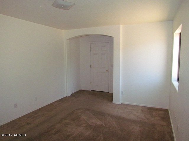 4409 West Coronado Road Phoenix, AZ 85035 - Photo 25 of 40 023-333230 - master bedroom (2)