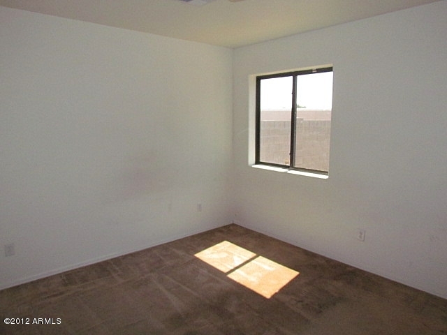 4409 West Coronado Road Phoenix, AZ 85035 - Photo 33 of 40 023-333230 - bedroom 3