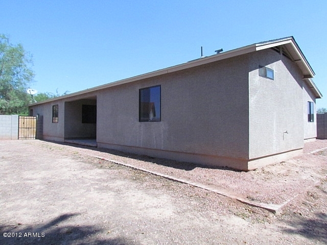 4409 West Coronado Road Phoenix, AZ 85035 - Photo 5 of 40 023-333230 - back left (2)