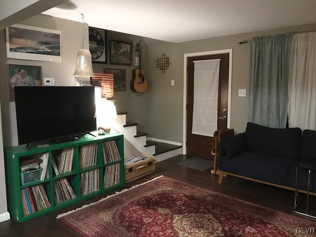 1771 Ritter Street Bethlehem, PA 18015 - Photo 3 of 27 Gallery Image 3