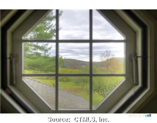 $8,000 | 38 Strawberry Ridge Road, Warren, CT 06777