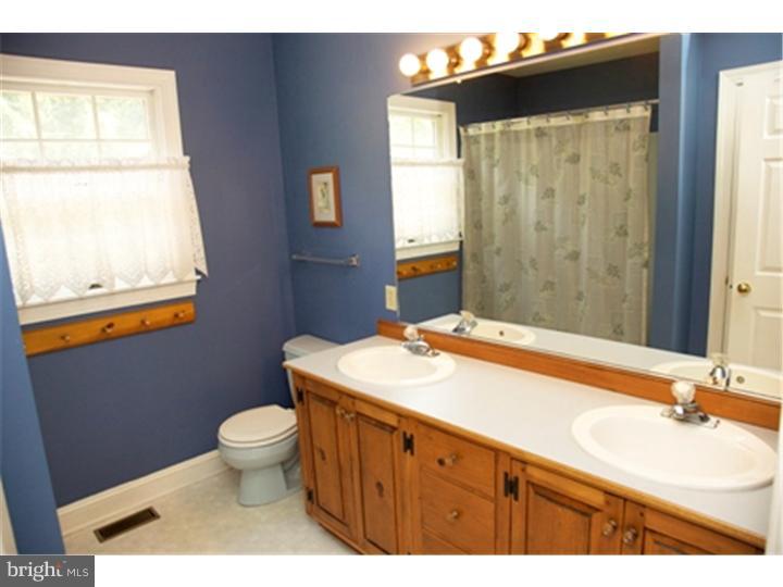 2733 Three Mile Run Road Perkasie, PA 18944 - Photo 14 of 21