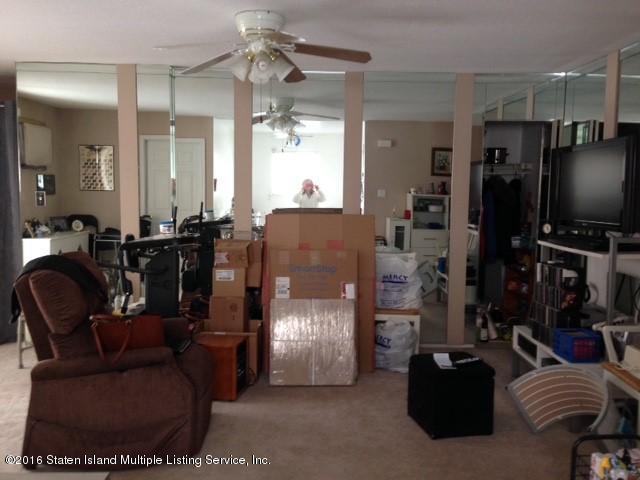 67 Stack Drive Staten Island, NY 10312 - Photo 4 of 7 living room