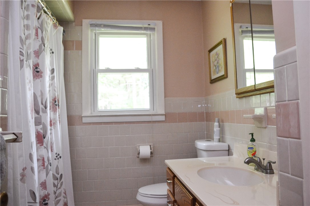 1379 Hope Road Cranston, RI 02831 - Photo 19 of 28 Bathroom 2